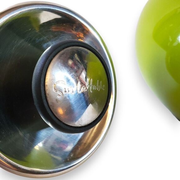 Sur La Table Whistling Tea Kettle - Apple Green Enamel - Preowned / Chipped - Picture 9 of 12